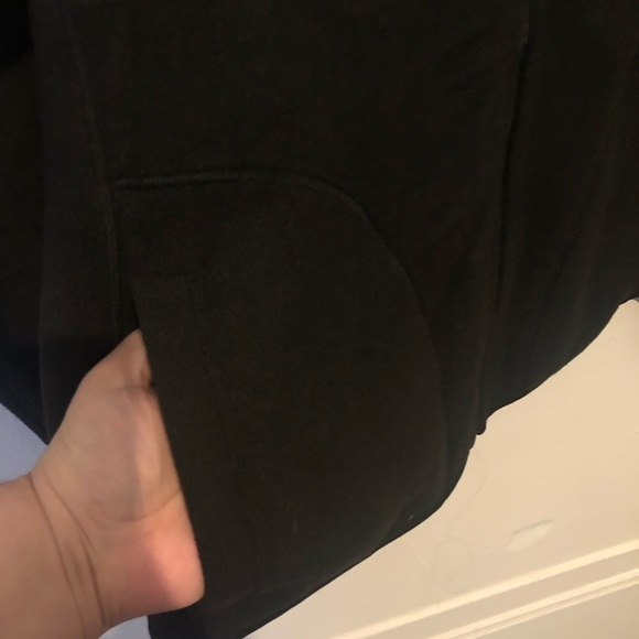 Reversible furry hoodie - Picture 4 of 7